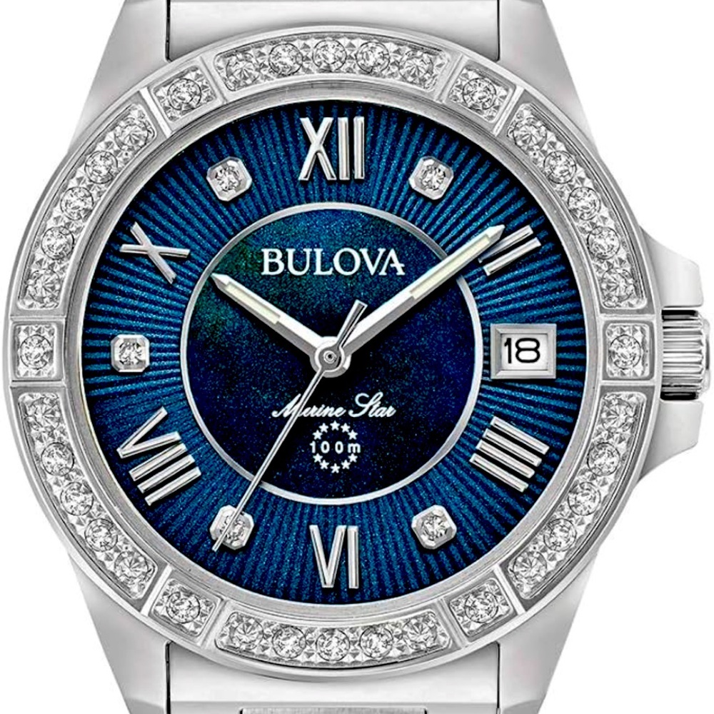 WOMANS Bulova marine star 96r215
